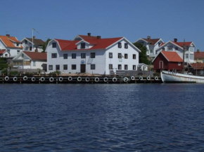 Отель Hotell Fisketången  Кунгшамн